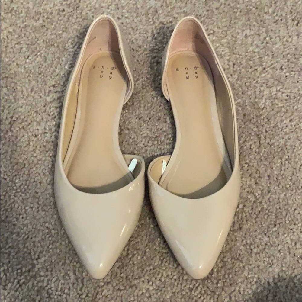 Slip on flats